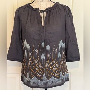Meadow Rue Anthropologie Gray Peasant Blouse Embroidered Tassels Size 2 EUC
